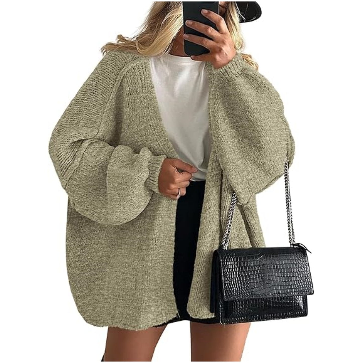 Oversnug Cardigan Sweater